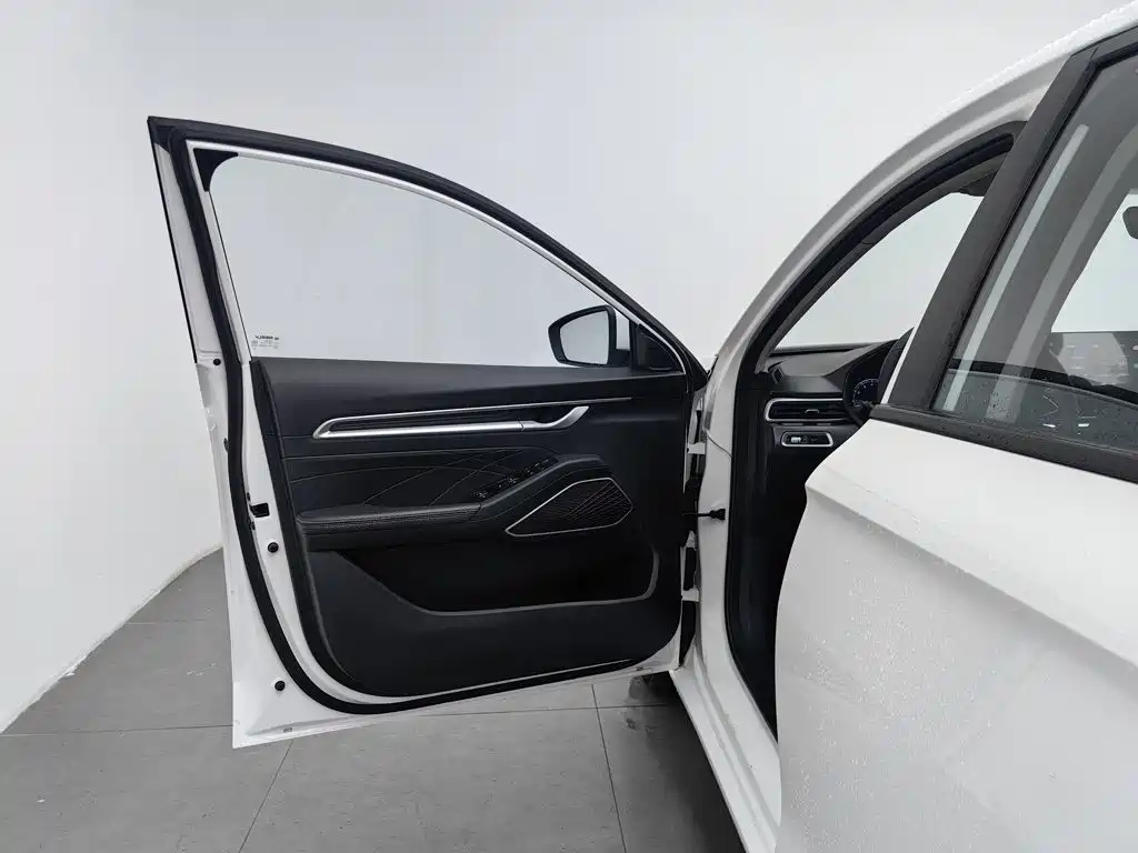 Geely Emgrand — миниатюра 8