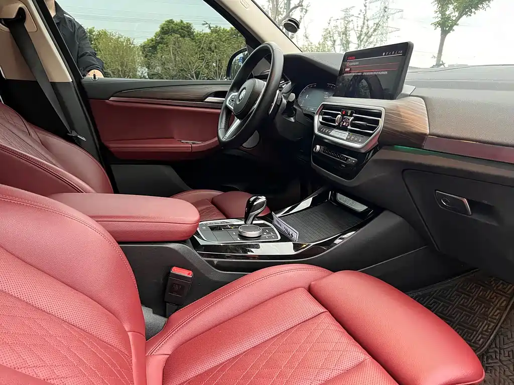 BMW X3 — миниатюра 7