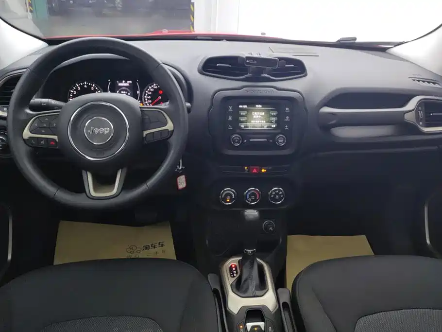 Jeep Renegade — миниатюра 12