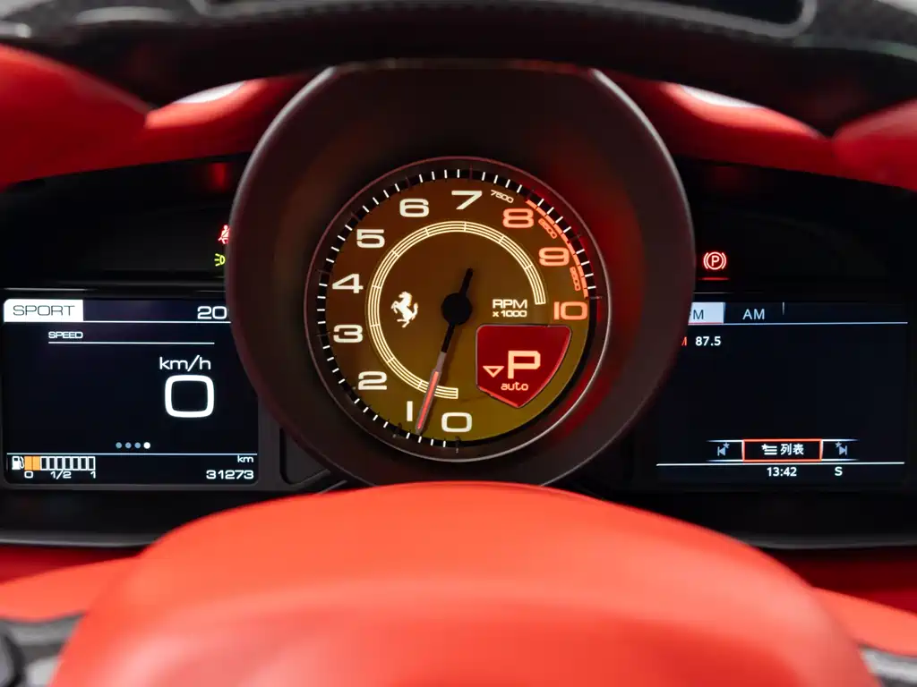 Ferrari 488 — миниатюра 7