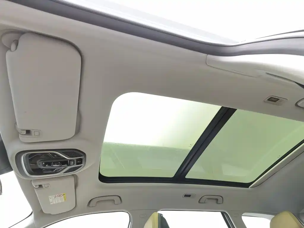 Geely Boyue L — миниатюра 14