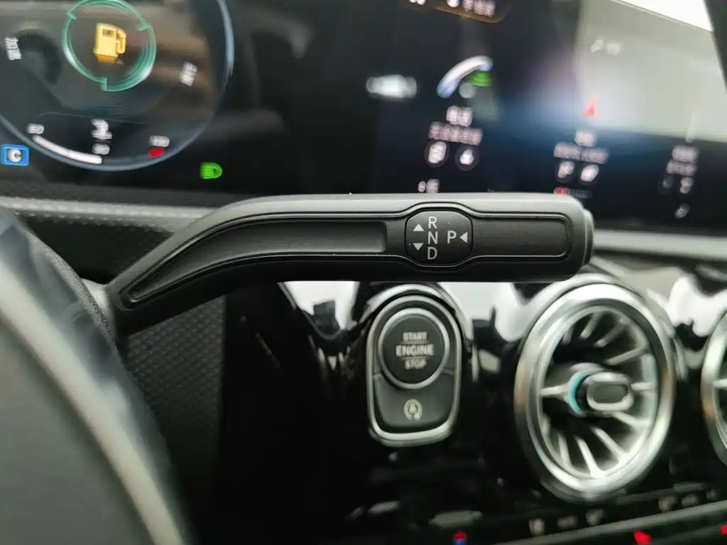 Mercedes-Benz CLA (Import) — миниатюра 13