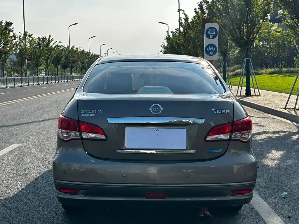 Nissan Sylphy — миниатюра 12