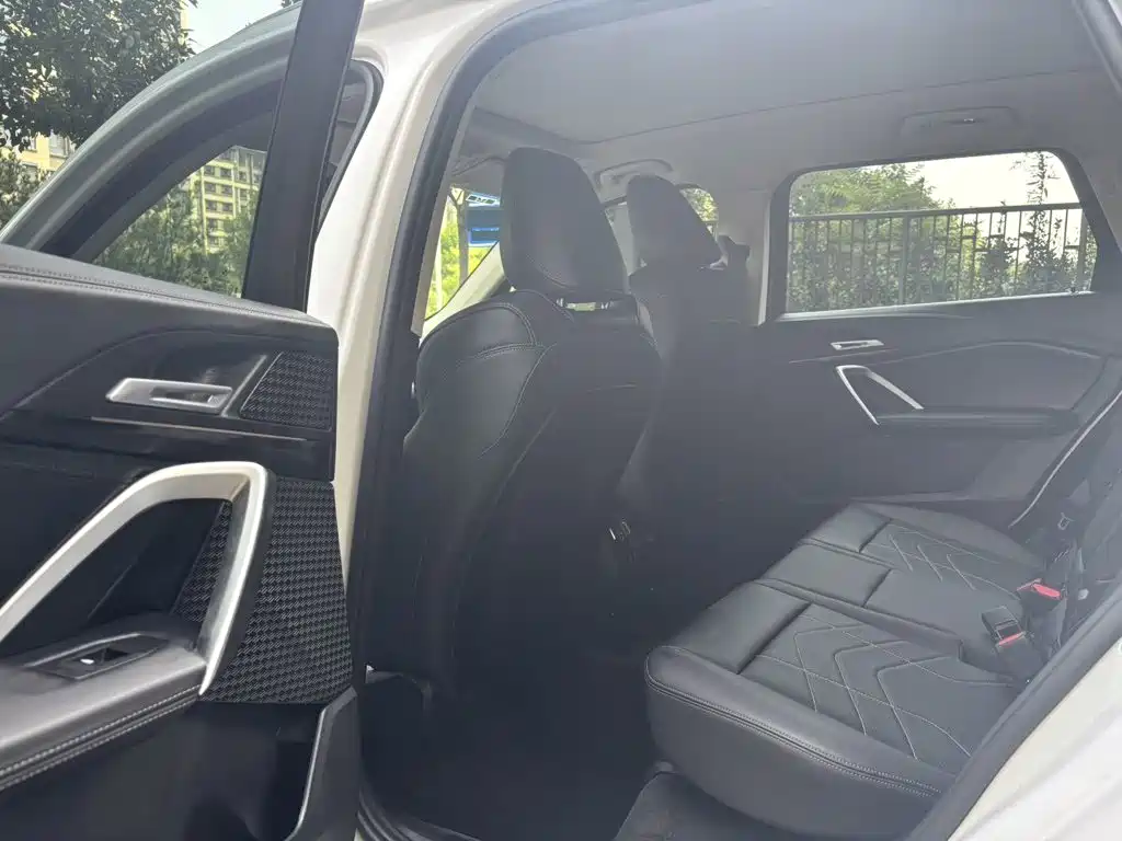 BMW X1 — миниатюра 6