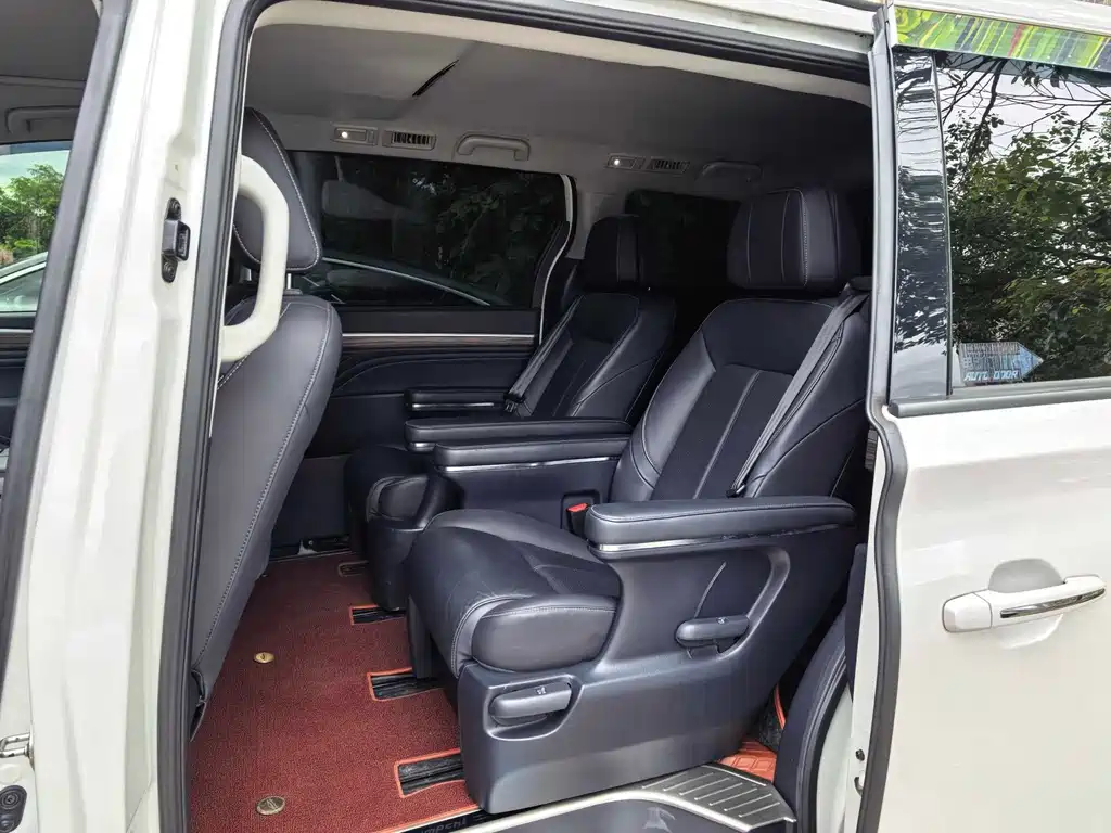 GAC Motor Trumpchi M8 — миниатюра 3
