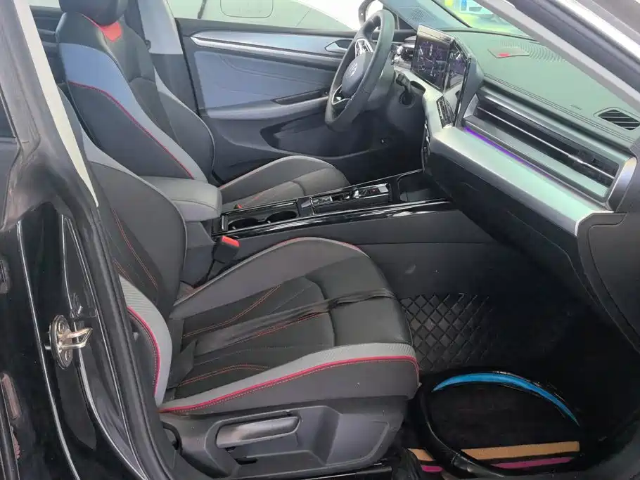 Volkswagen Lamando — миниатюра 8