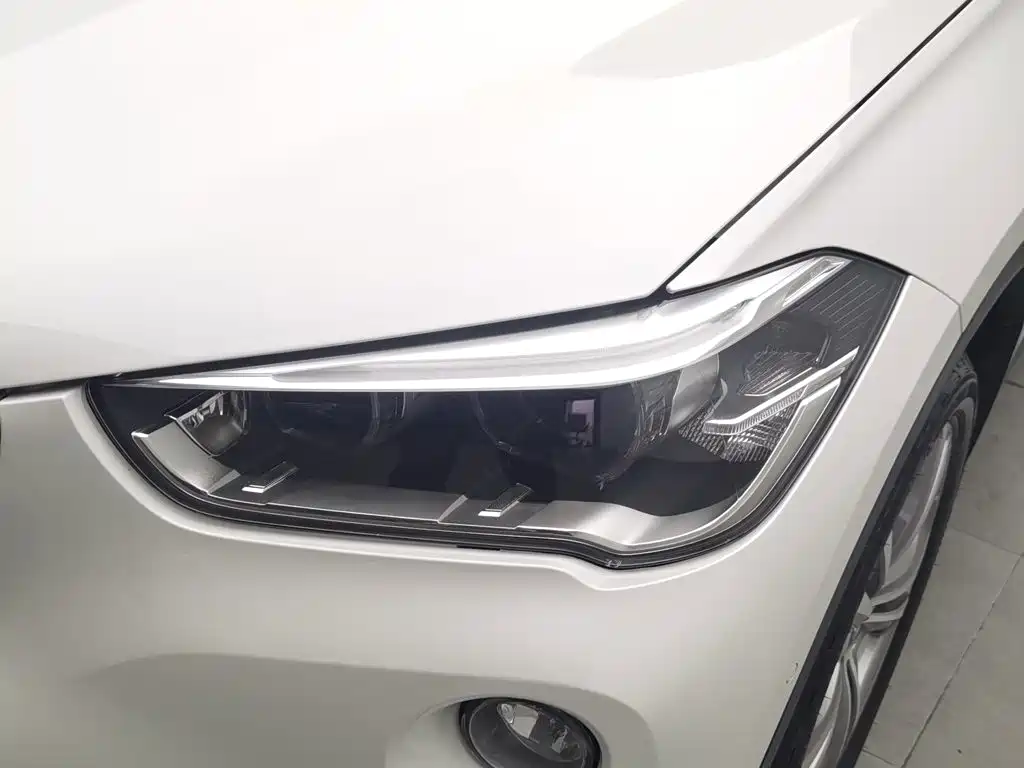 BMW X1 — миниатюра 7