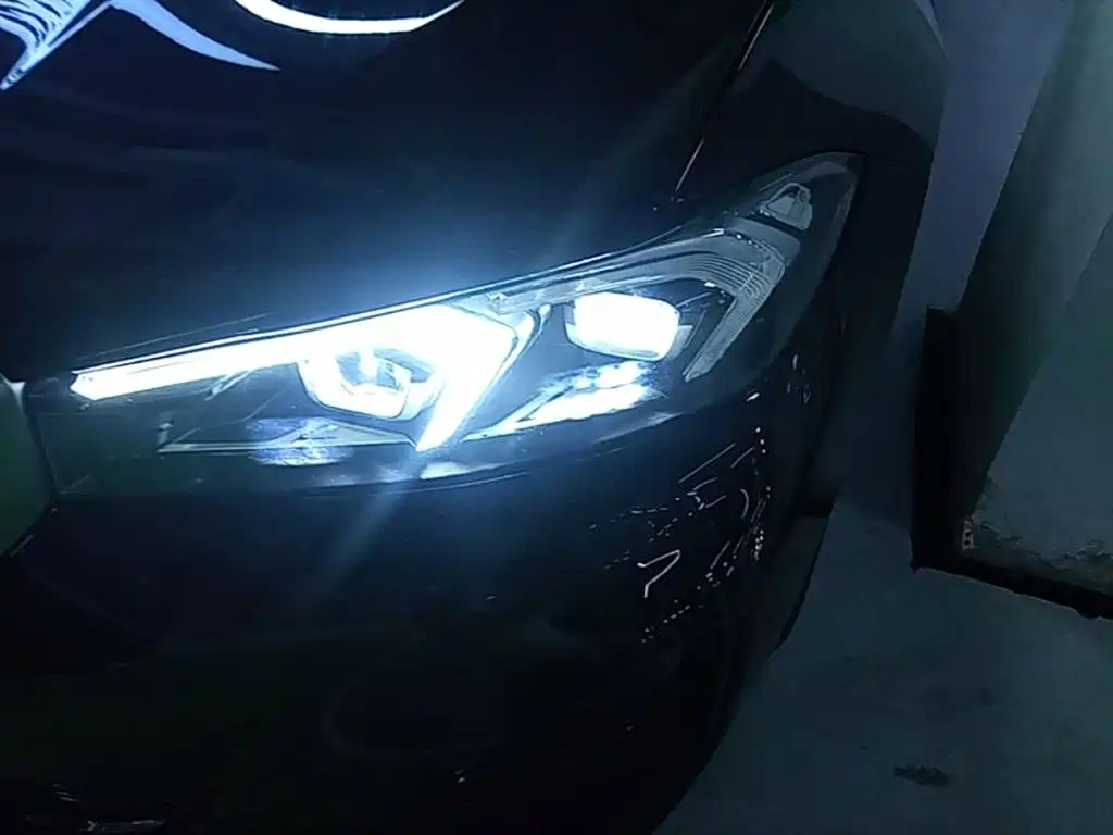 BMW i3 — миниатюра 24