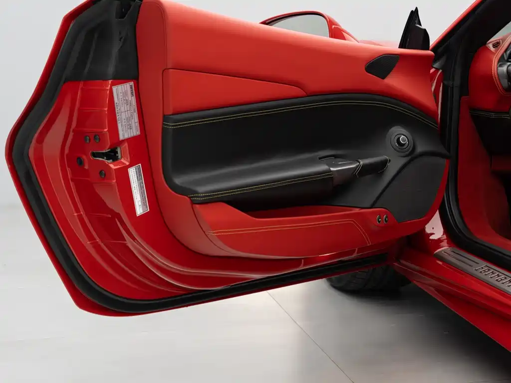 Ferrari 488 — миниатюра 4