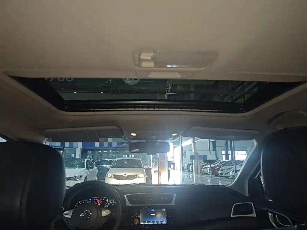 Nissan Sylphy — миниатюра 18