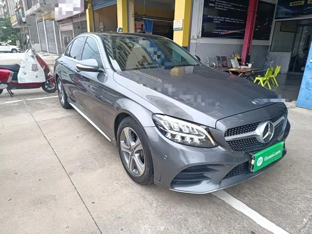 Mercedes-Benz C-Class — миниатюра 4