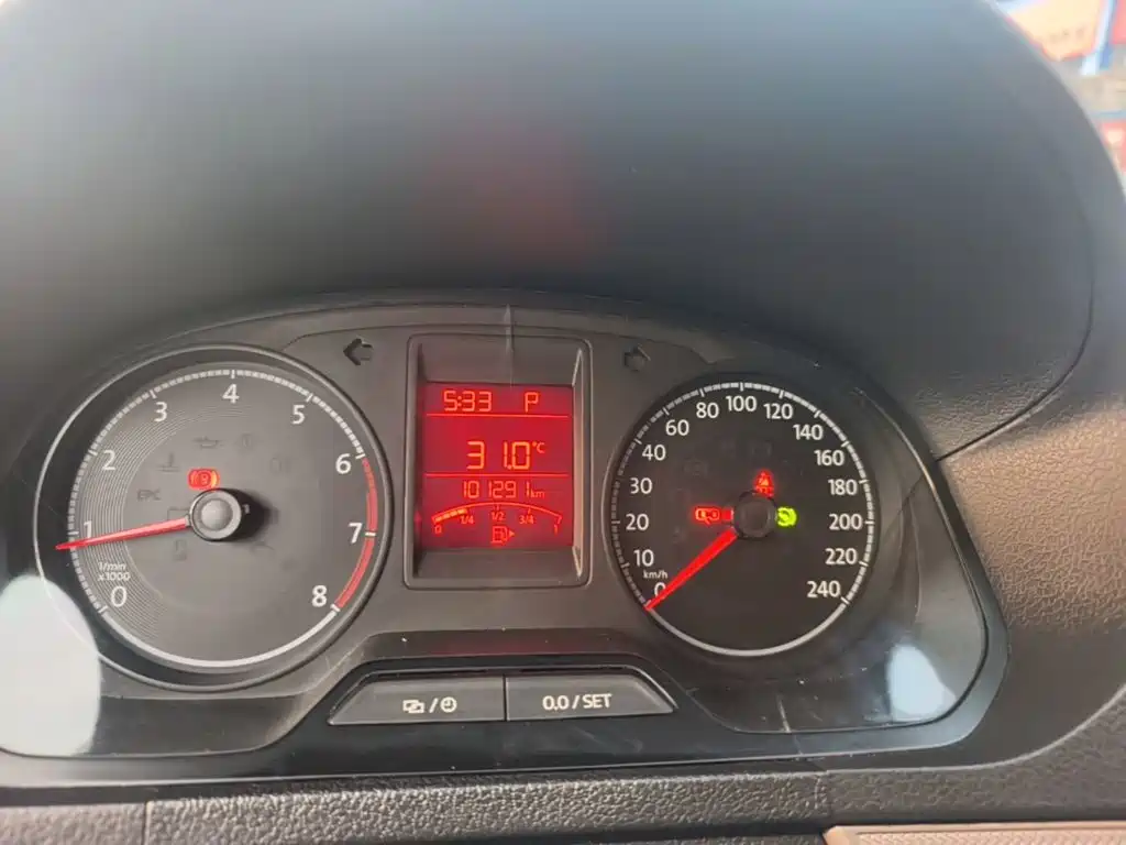 Volkswagen Jetta — миниатюра 12
