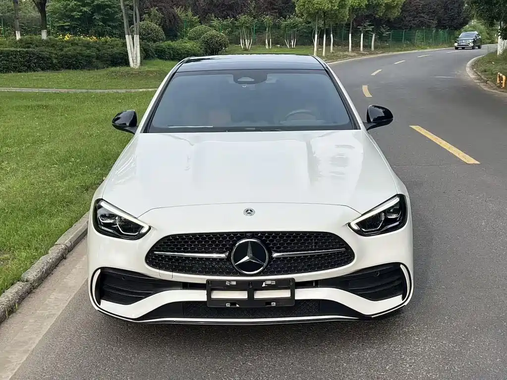 Mercedes-Benz C-Class — миниатюра 3