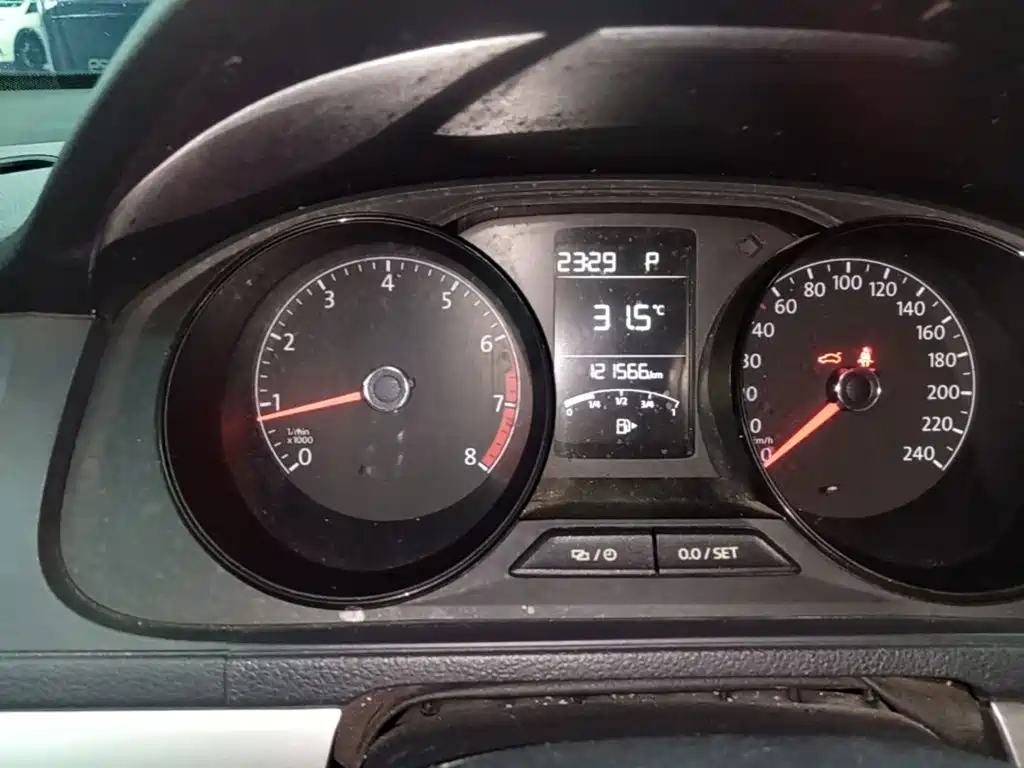 Volkswagen Lavida — миниатюра 12