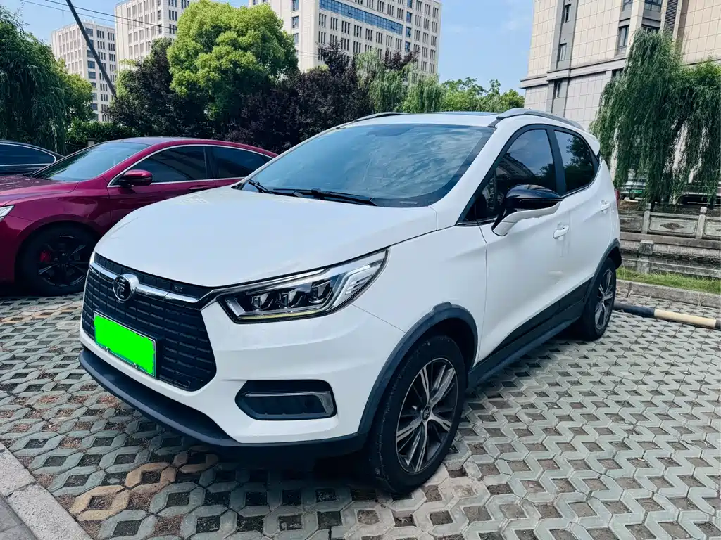 BYD Yuan EV