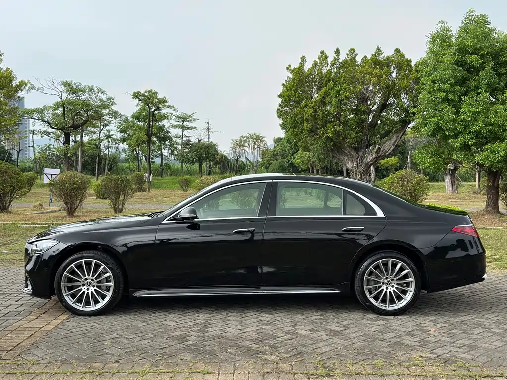 Mercedes-Benz S-Class — миниатюра 4