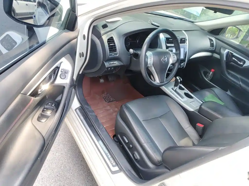 Nissan Teana — миниатюра 12