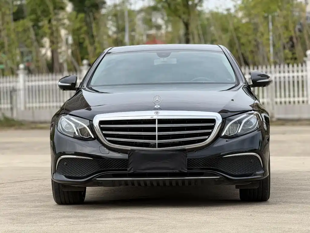 Mercedes-Benz E-Class 2019