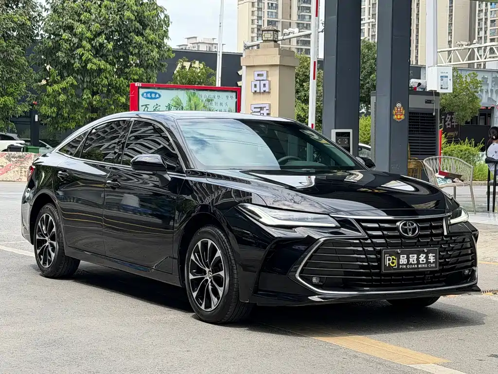 Toyota Avalon — миниатюра 3