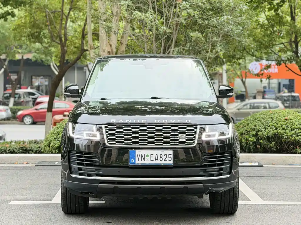 Land Rover Range Rover — миниатюра 2