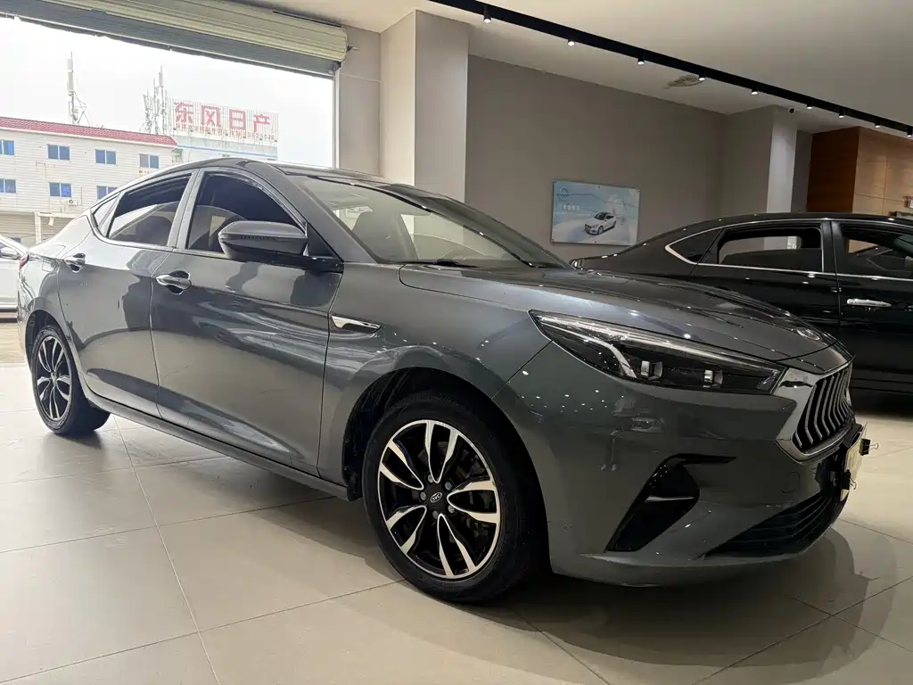 JAC A5 — миниатюра 3