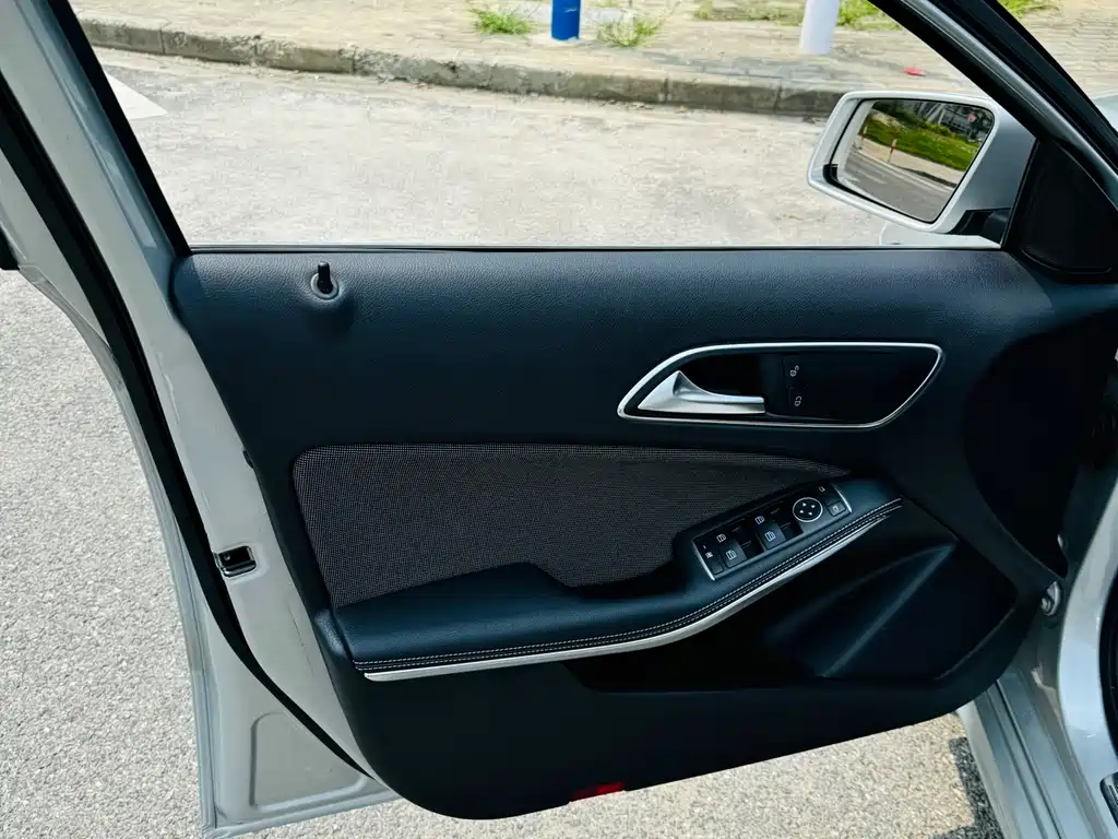 Mercedes-Benz A-Class A 2015 A 180