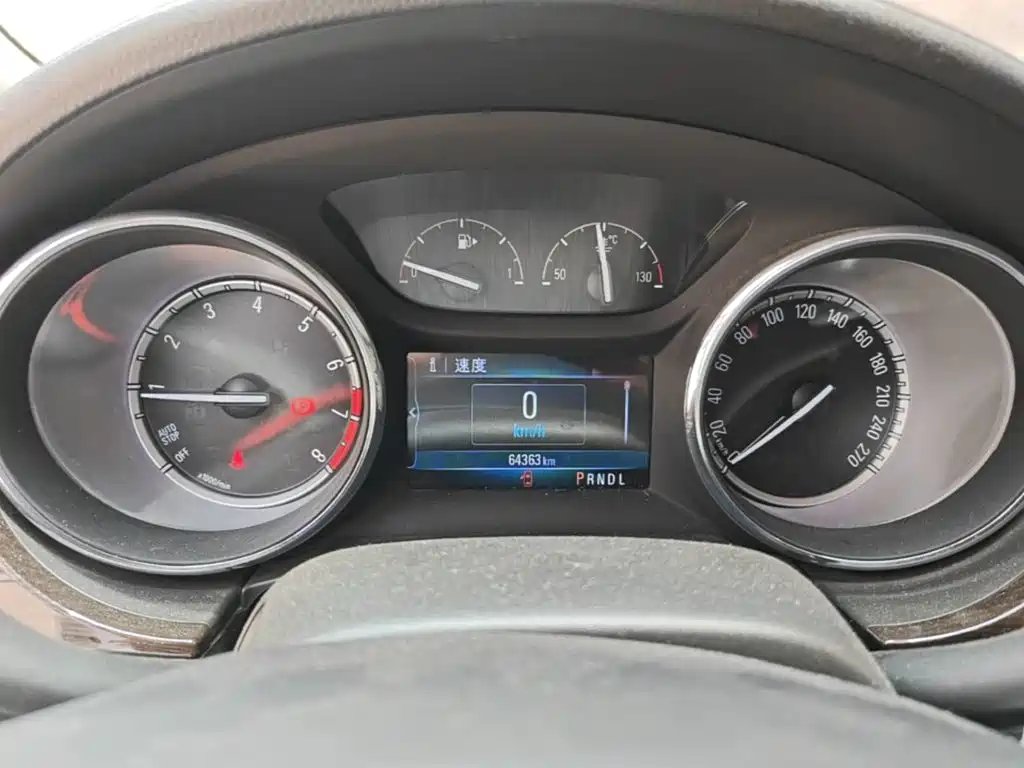 Buick Verano — миниатюра 12