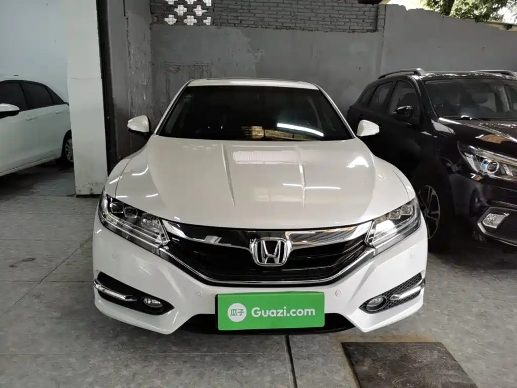 Honda Spirior 2015 2.4L Luxury