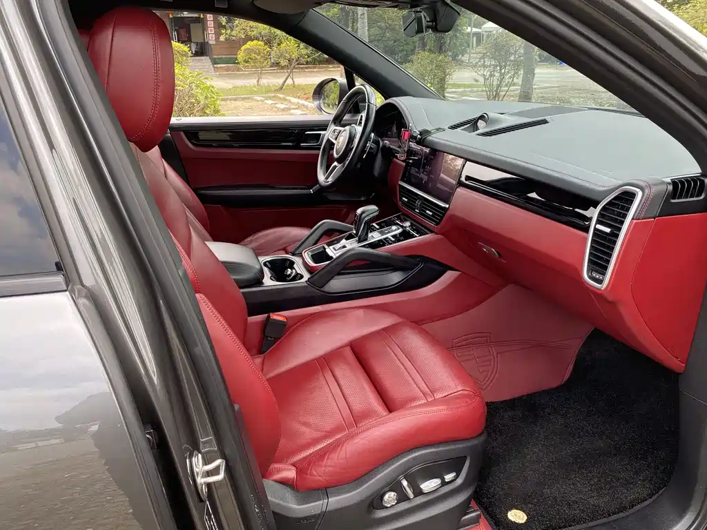 Porsche Cayenne 2020 3.0T