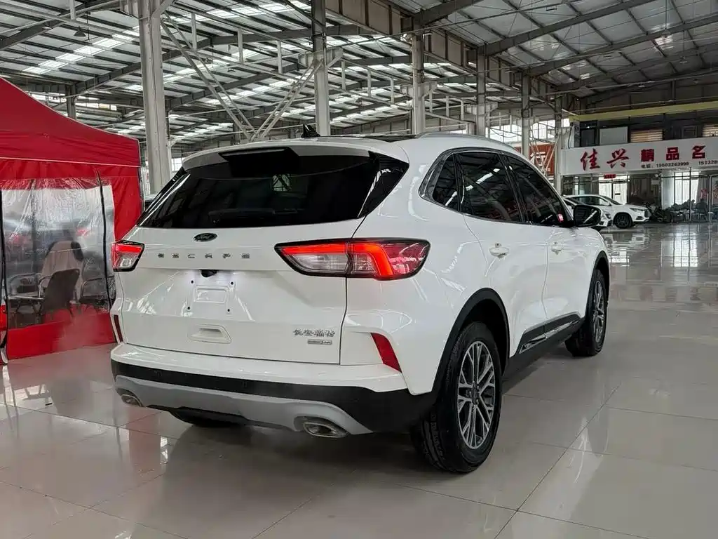 Ford Escape — миниатюра 16