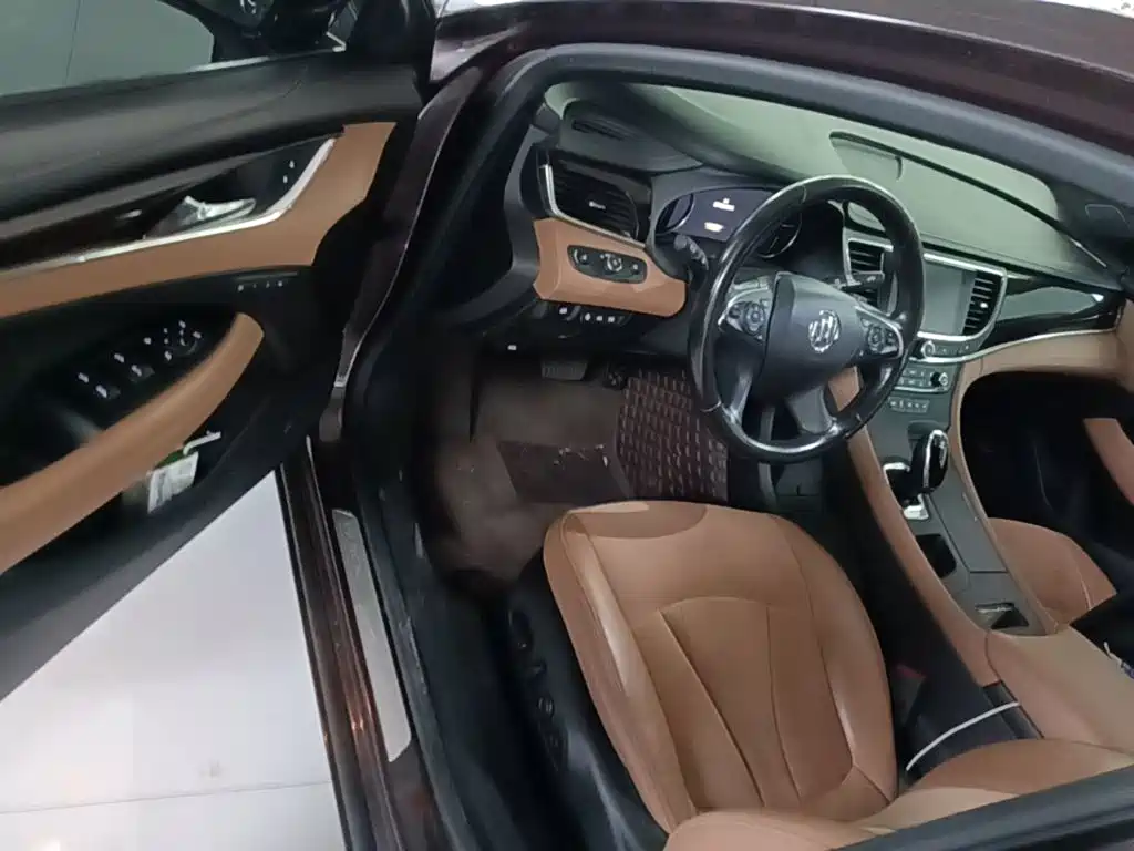 Buick LaCrosse — миниатюра 16