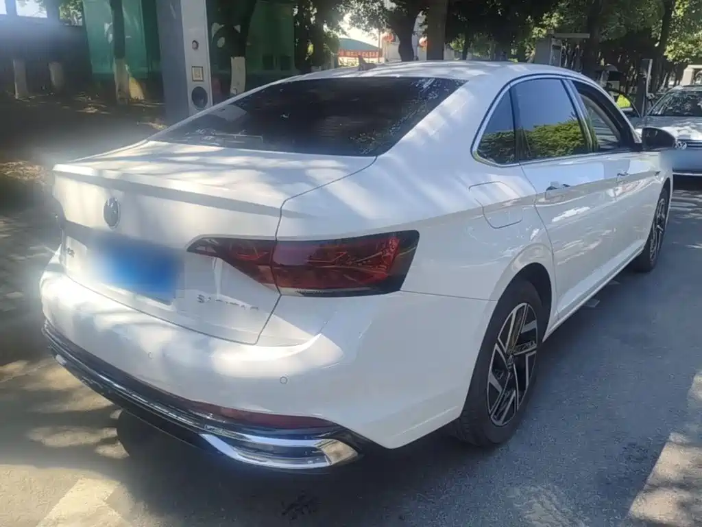 Volkswagen Sagitar — миниатюра 7