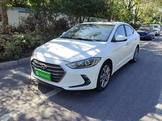 2018 Hyundai Elantra