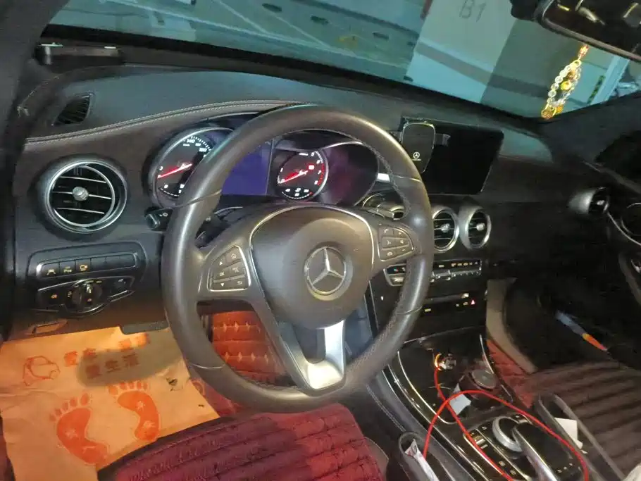 Mercedes-Benz GLC — миниатюра 12