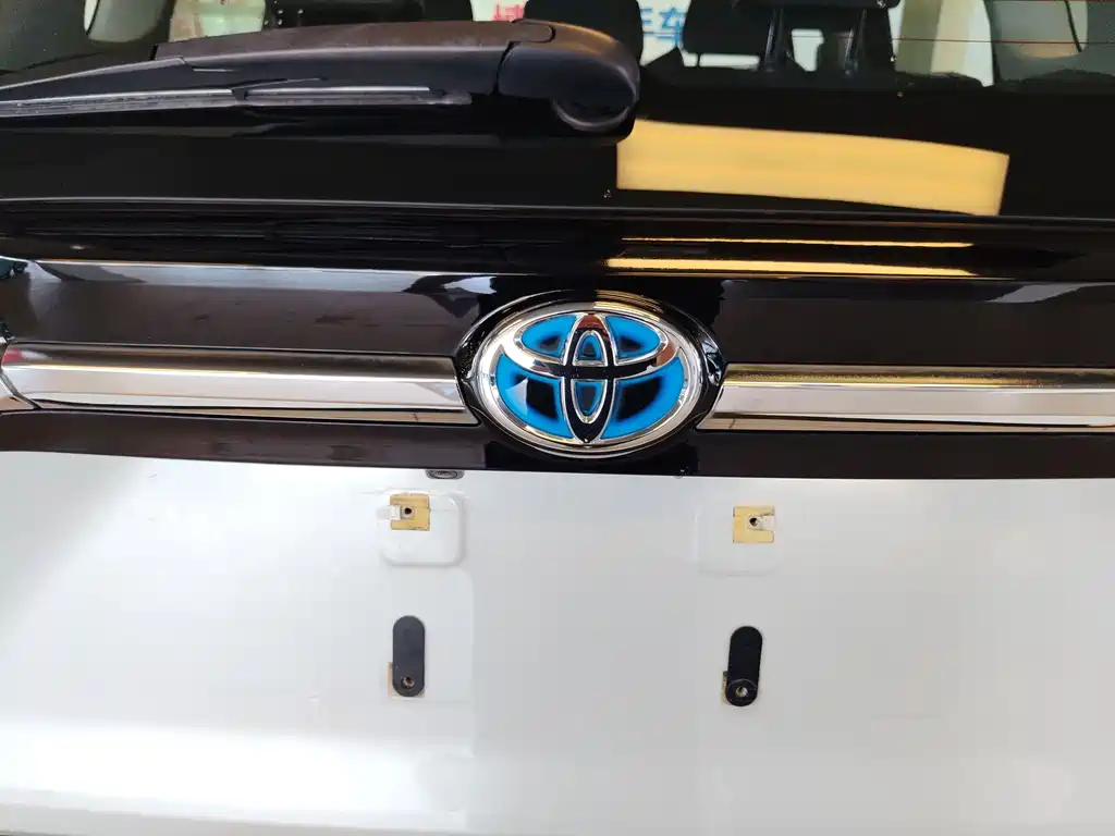 Toyota Wildlander New Energy — миниатюра 32
