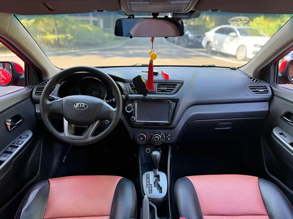 Kia K2 — миниатюра 5