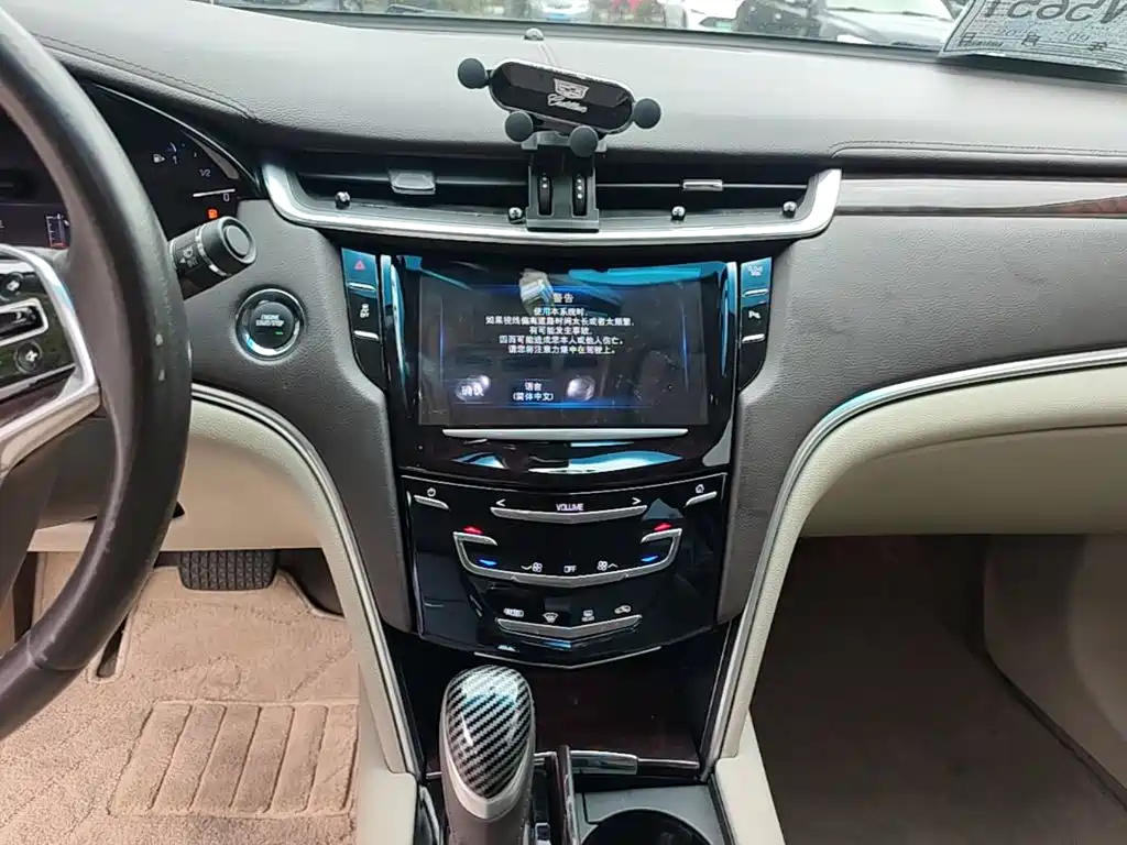 Cadillac XTS — миниатюра 13