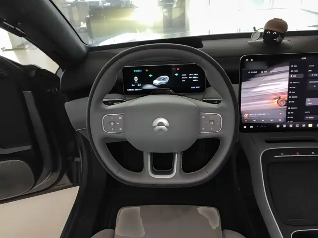 NIO ET5T — миниатюра 11