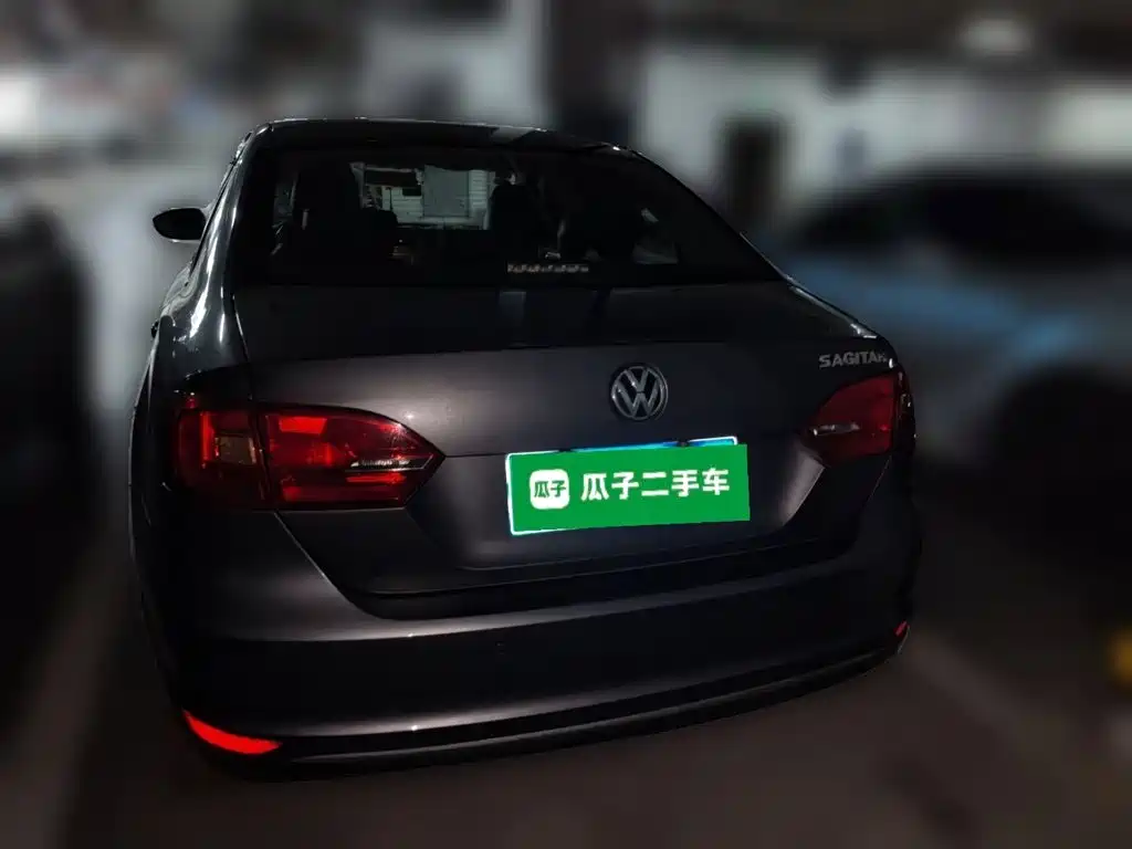 Volkswagen Sagitar — миниатюра 3