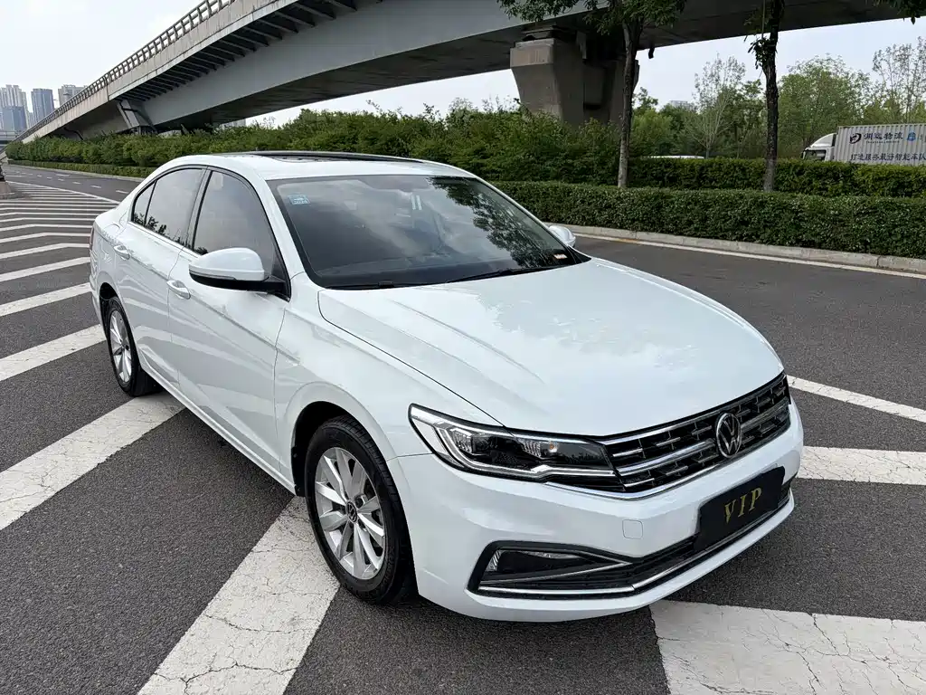 Volkswagen Bora — миниатюра 3