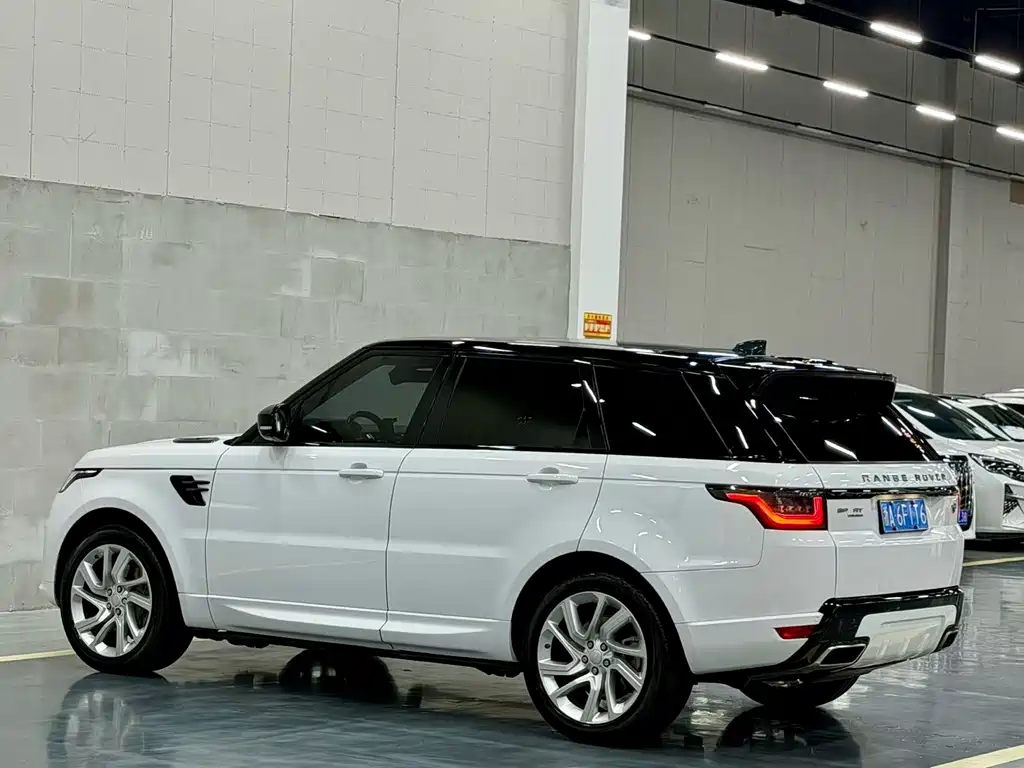 Land Rover Sport — миниатюра 7