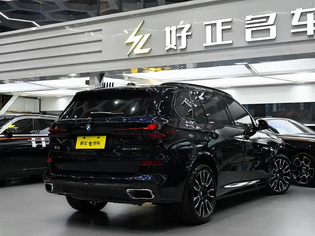 BMW X5 2023 xDrive 40Li M Sport