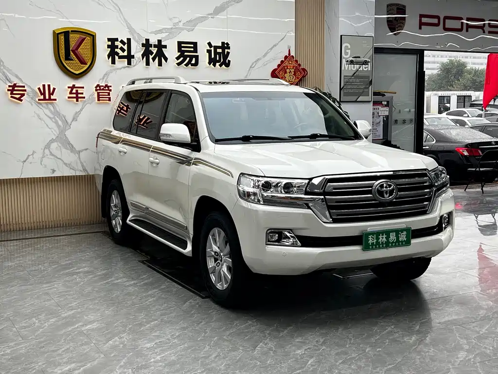 Toyota Land Cruiser — миниатюра 3