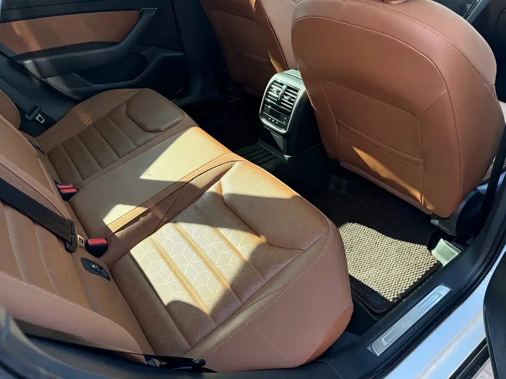 Volkswagen CC — миниатюра 12