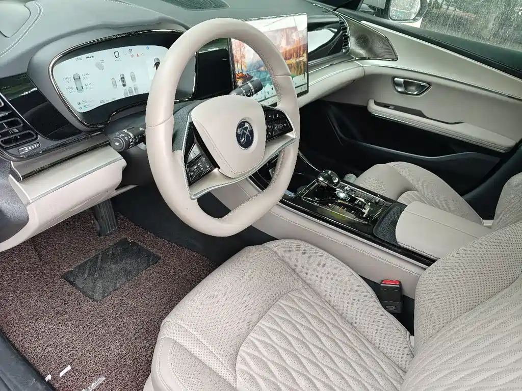 BYD Han 2025 DM-i 125KM Luxury
