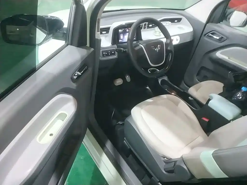 Wuling MINIEV — миниатюра 16