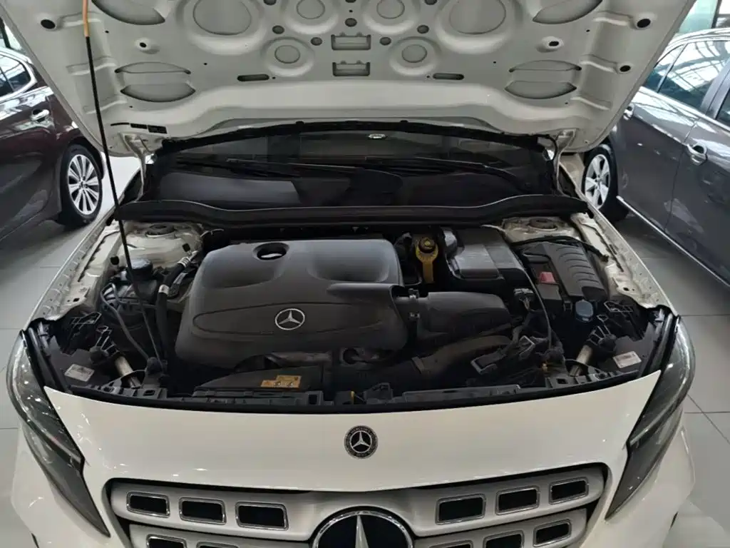 Mercedes-Benz GLA — миниатюра 20