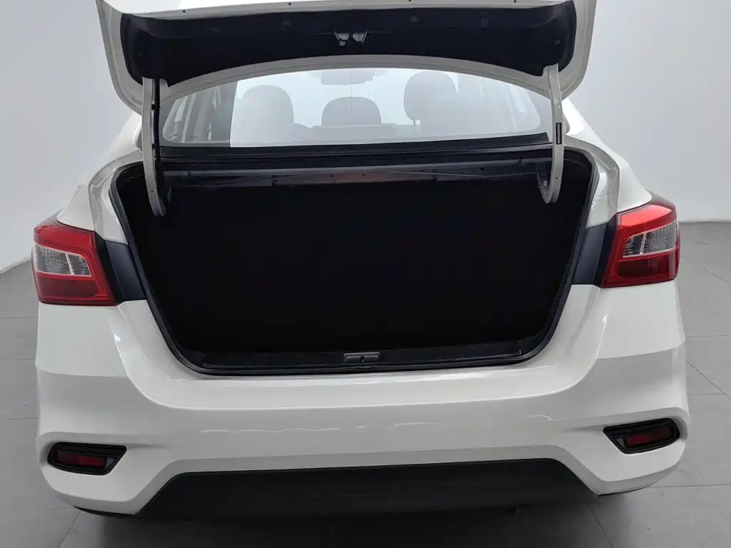 Nissan Sylphy — миниатюра 16