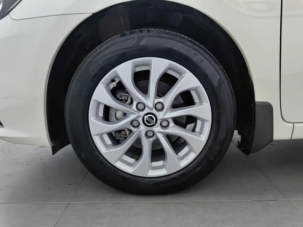 Nissan Sylphy — миниатюра 17