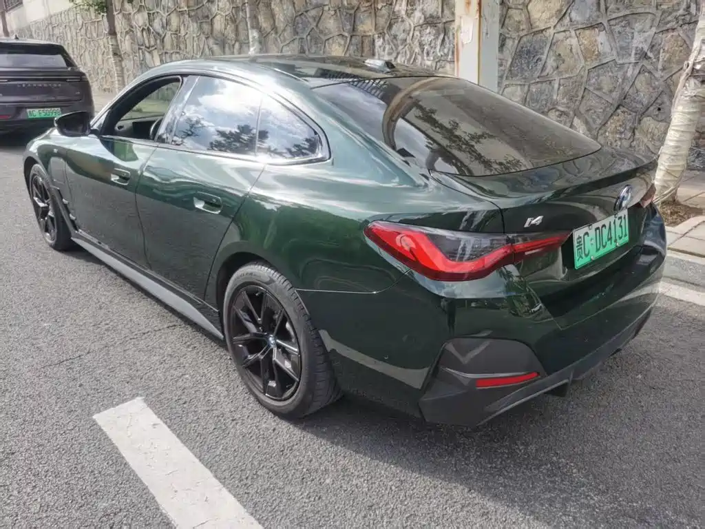 BMW i4 — миниатюра 7